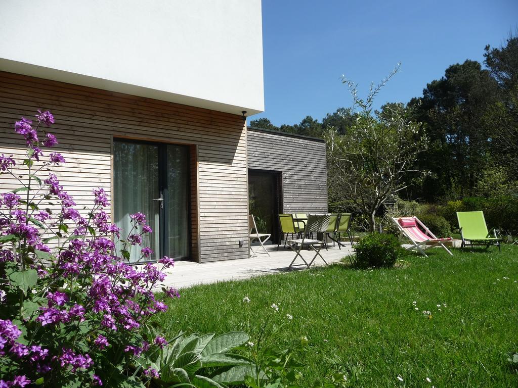 Le Jardin Aux Oiseaux Bed & Breakfast Ferel Exterior photo